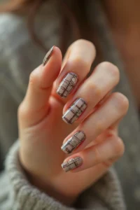 Plaid Pattern Fall Nails