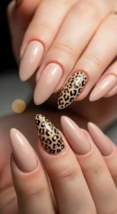 Simple Leopard Accent Nail