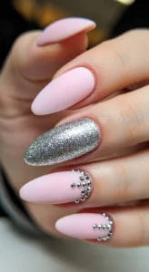 Sparkly Accent Nails