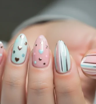 Chic Cute Simple Nails