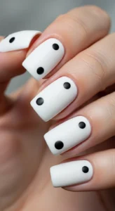 Minimalist Black and White Dots