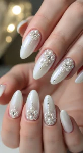 White Pearl Cute Nails